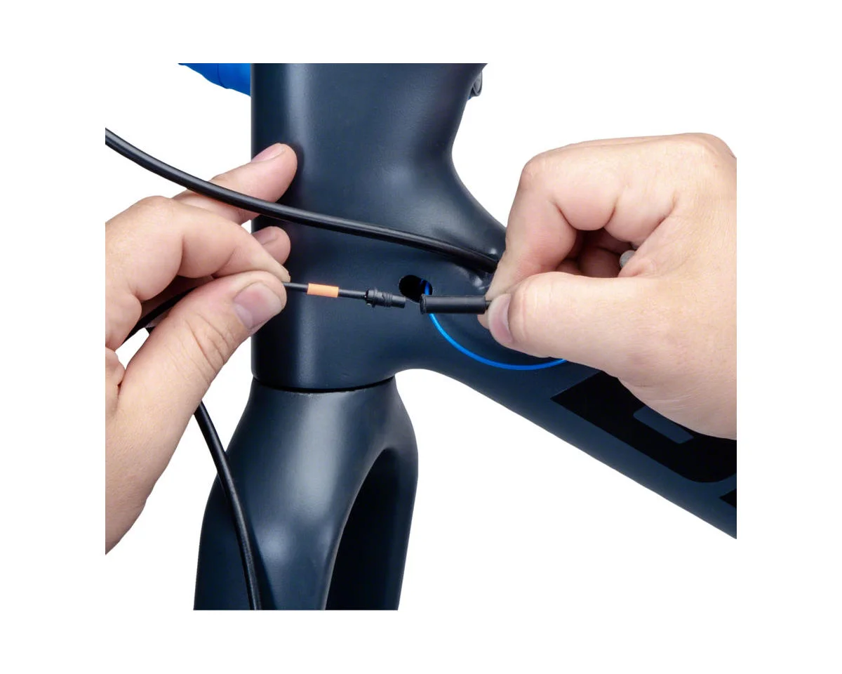 Park Tool IR-1.3 Internal Cable Routing Kit - view 5